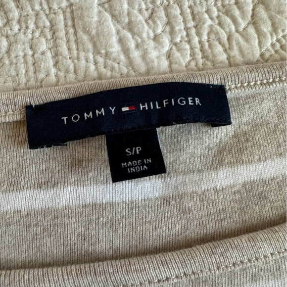 Tommy Hilfiger ran and white classic striped stretchy short sleeve top small - Picture 3 of 4